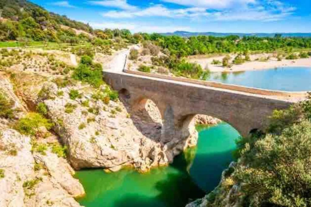 Maison Avec Exterieur Proche Saint Guilhem Le Desert Ngoại thất bức ảnh